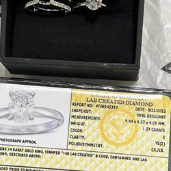 Beautiful Diamond Wedding Set