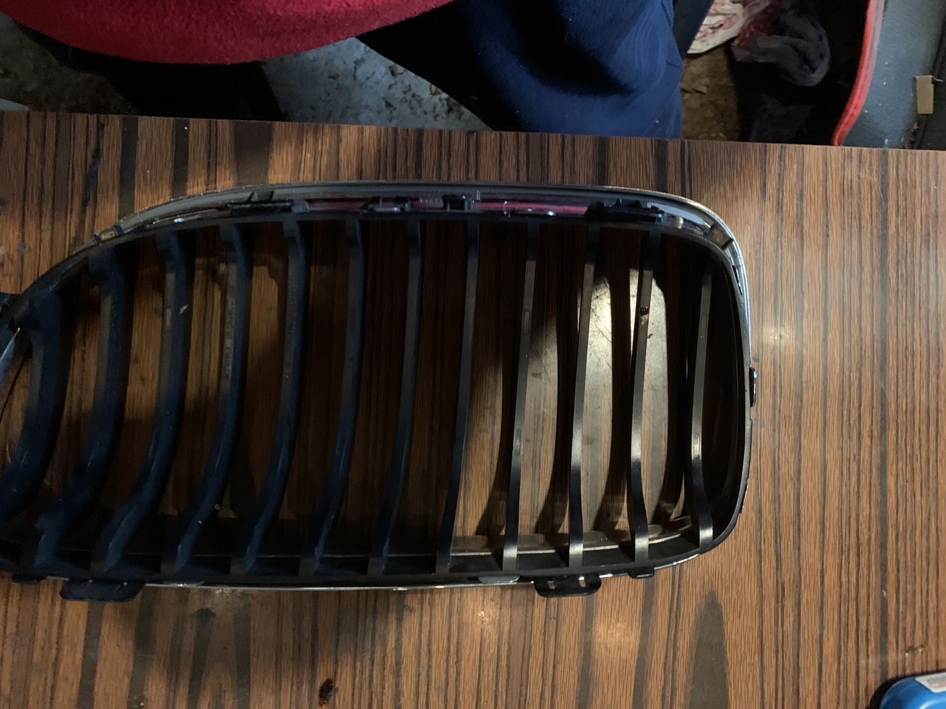 BMW Passenger side Grill