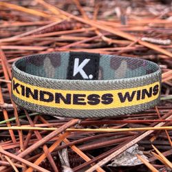 Kindness Wins Elastic Bracelet