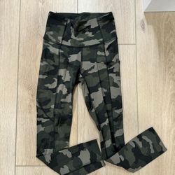 Lululemon Wunder Under Leggings Womens 2 Cropped Camo Workout Luxtreme Green