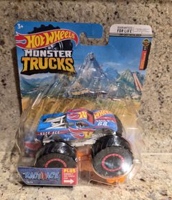 Mattel Hot Wheels Monster Truck Race Ace