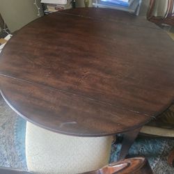 Dinner Table  Without  Chairs  