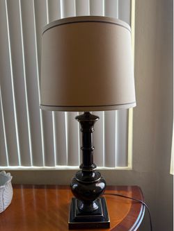 Lamp - black base, brown shade