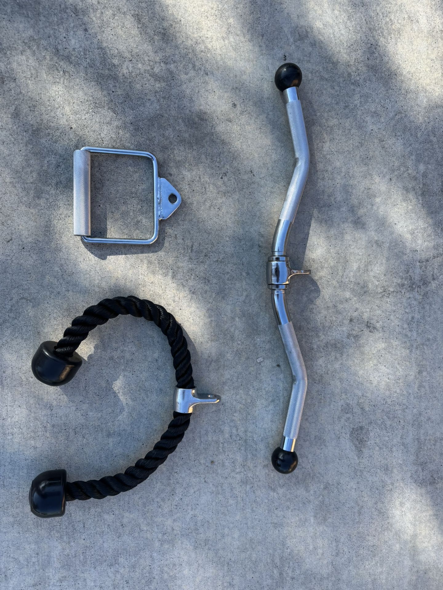 Gym equipment bundle ( brand new ) Curl Bar, Rope Push, Stirrup Handle
