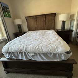 Restoration Hardware St James Panel Bedroom Furniture Set