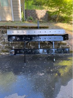 Double motorcycle hitch hauler