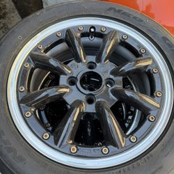 SSR RS8 Wheels