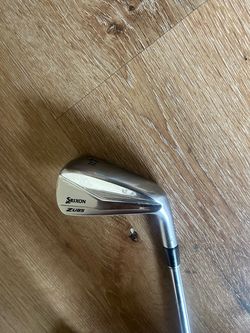 Srixon Z U85 4 Iron 23° Nippon Modus3 Tour 105 Stiff