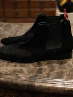 Black suede men’s size 11