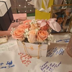 Natural Flowers Arrangement Weddings Quinceañera Graduation 