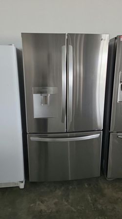 LG French Door Fridge – Stainless, Water Dispenser, 29 cu ft