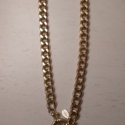 Gold Coin Pendant Necklace 