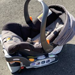 Chicco Key Fit Infant Car Seat