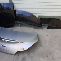 2012 Infinitig 37 S Coupe Parts  . Trunk  . Passenger side Door WINDOW  Driver Side Coral panel GLASS   $ 0.000