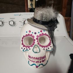 DECORATIVE SKULL