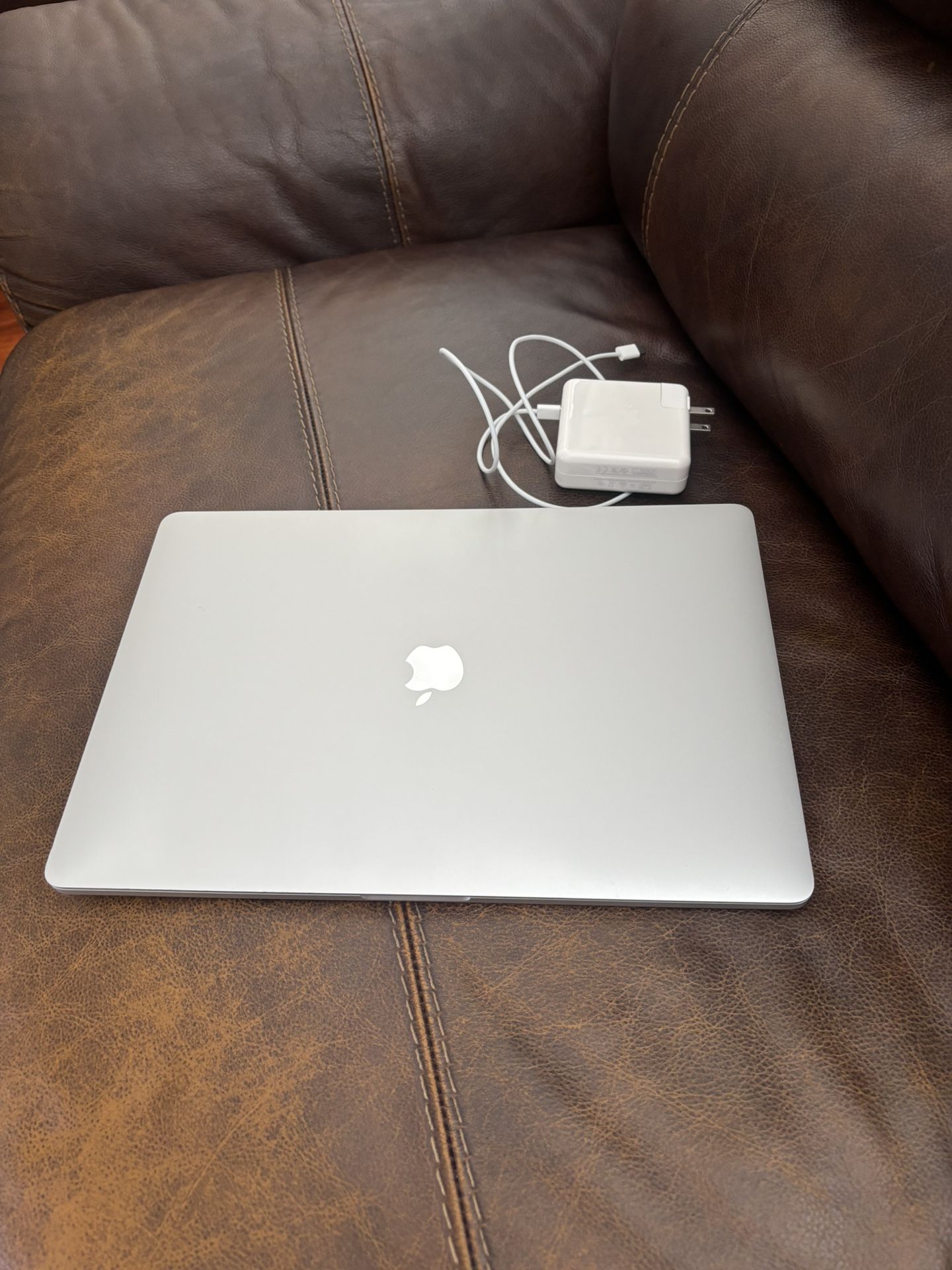 MacBook Pro 15” Inches 2016