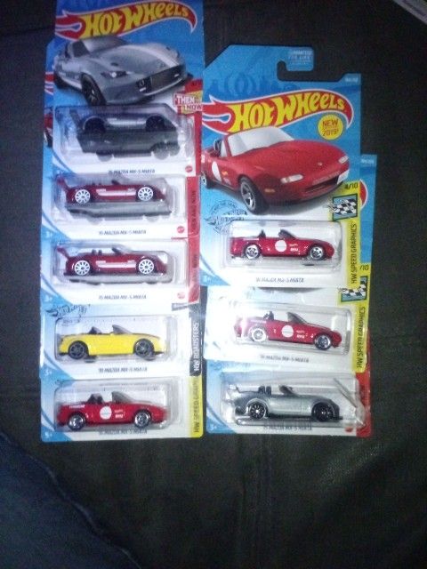Hot Wheels Mazda MX-5 Miata
