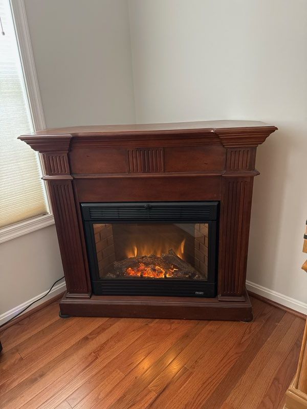 Twin-Star International 28E05 Charmglow Corner/Mantel /Free Standing/Electric Fireplace with Heater