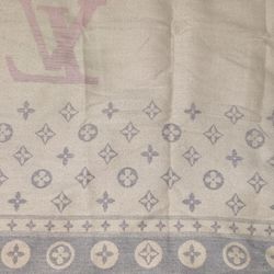 Lv Scarf 