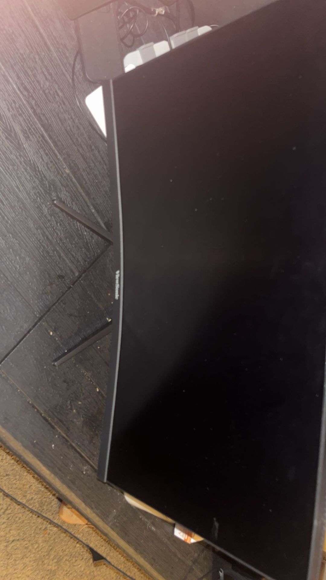2 Monitors