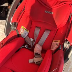 Peg Perego Car Seat 