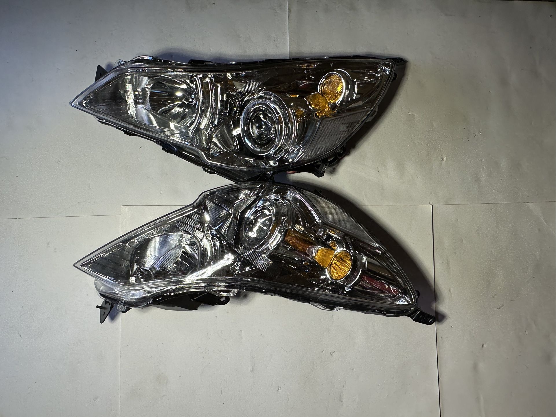 Subaru Outback/Legacy Headlight Year 2010-2014