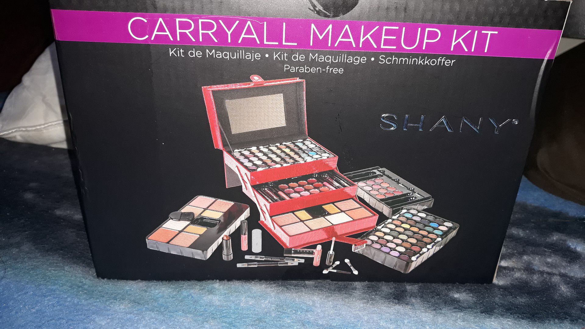 Carryall Makeup kit
