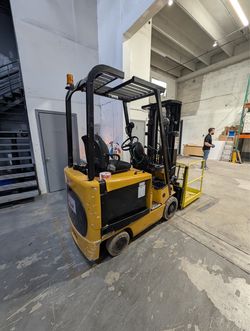 Forklift