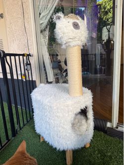 Llama cat tree