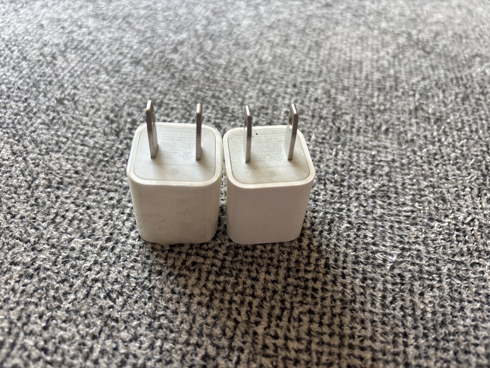 iPhone Adapter Original USB 2 Items
