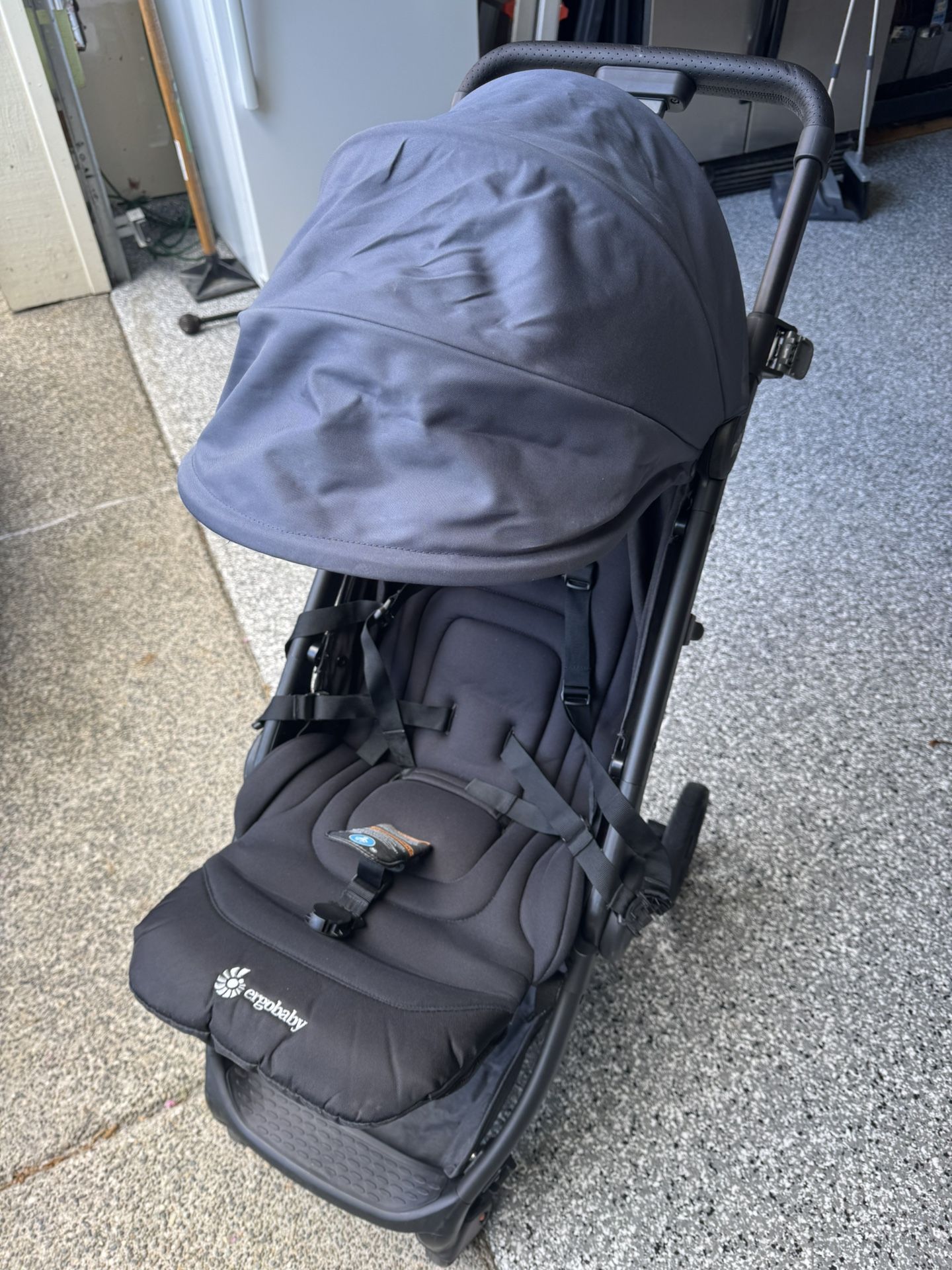 Ergobaby Metro+ Compact Baby Stroller, Lightweight