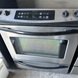 Frigidaire Slide Glas Electric Stove