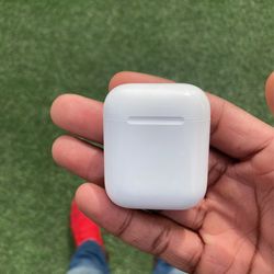 Apple AirPods 