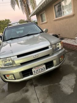 2002 Infiniti QX4