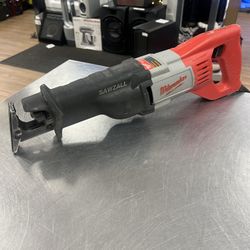 Milwuakee Sawzall 203152/11