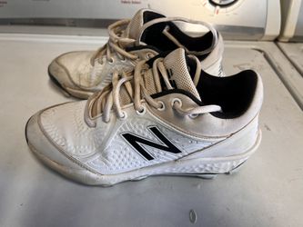 Baseball Cleats, New Balance Size 6.5