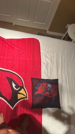 Tampa bay X cardinals pillow and blanket