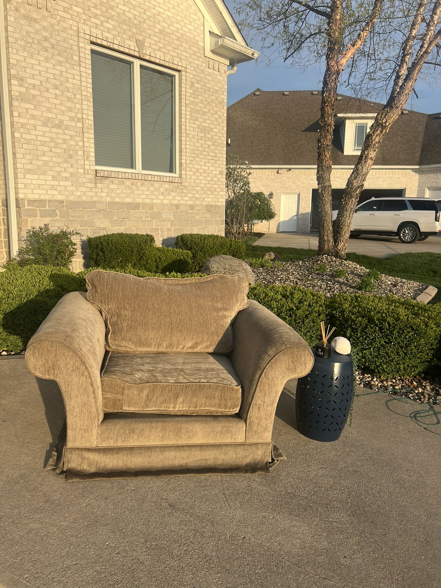 Beige Loveseat / Oversized Chair