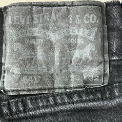 Men’s Levi 541 size 33x32