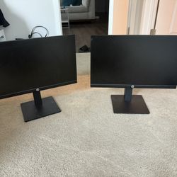 Set Of 2 HP Monitors 