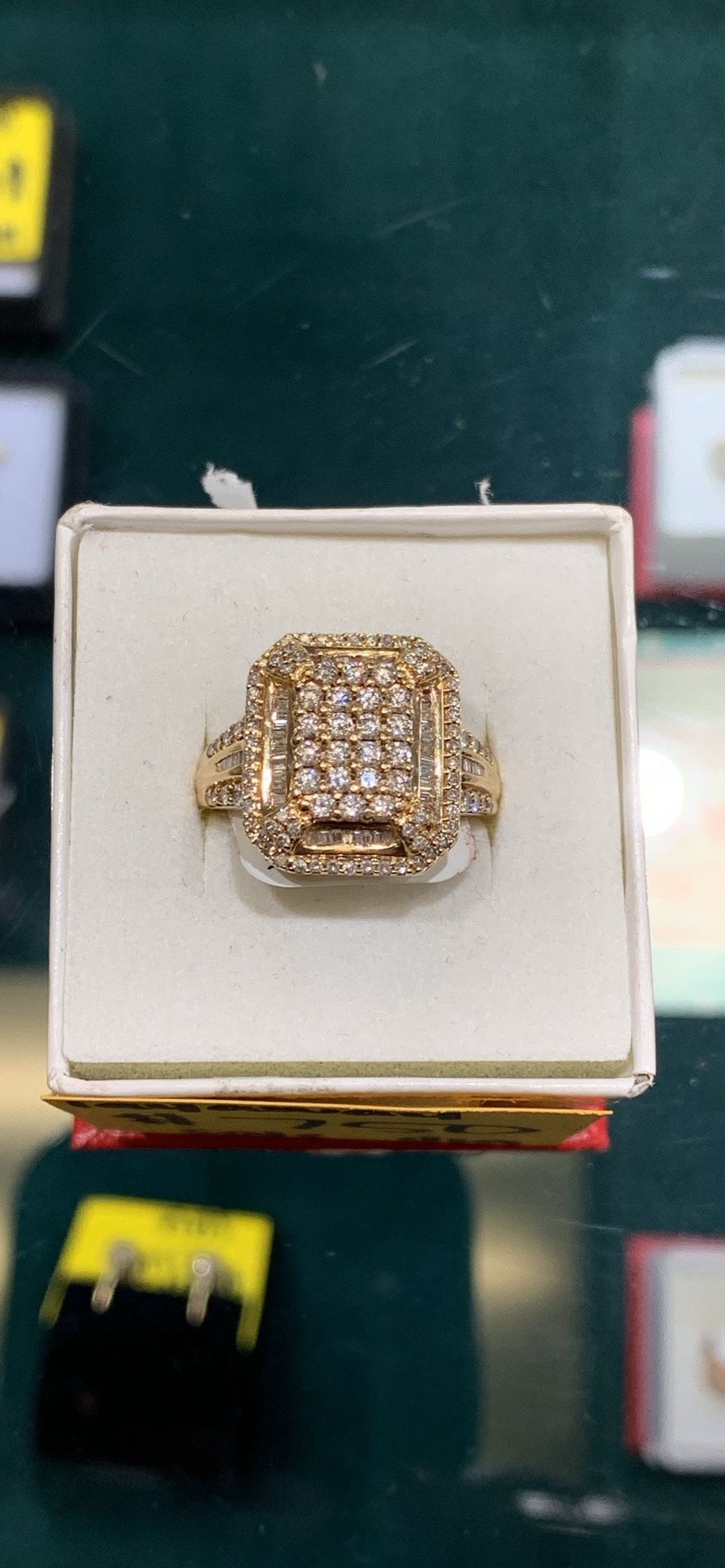 10k Diamond Ring