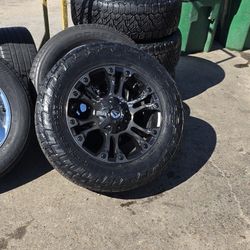 20" Off Road  Good Used Wheels & Tires  6 Lugs