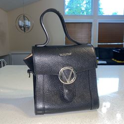 Valentino Mario Women’s Leather Black Bag Gold Hardware Italy