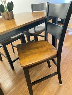 Dining Table Set