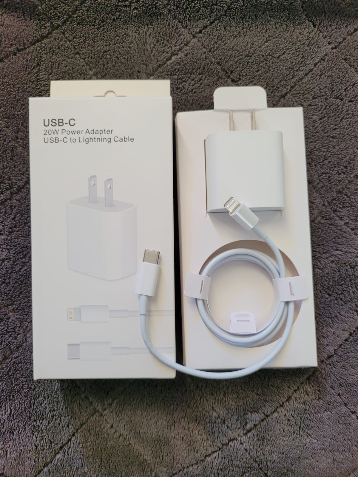 iphone fast charger w 6 feet canle also for have iphone 15 sets same price 