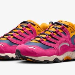 Nike Air  Terra Humara Alchemy Pink