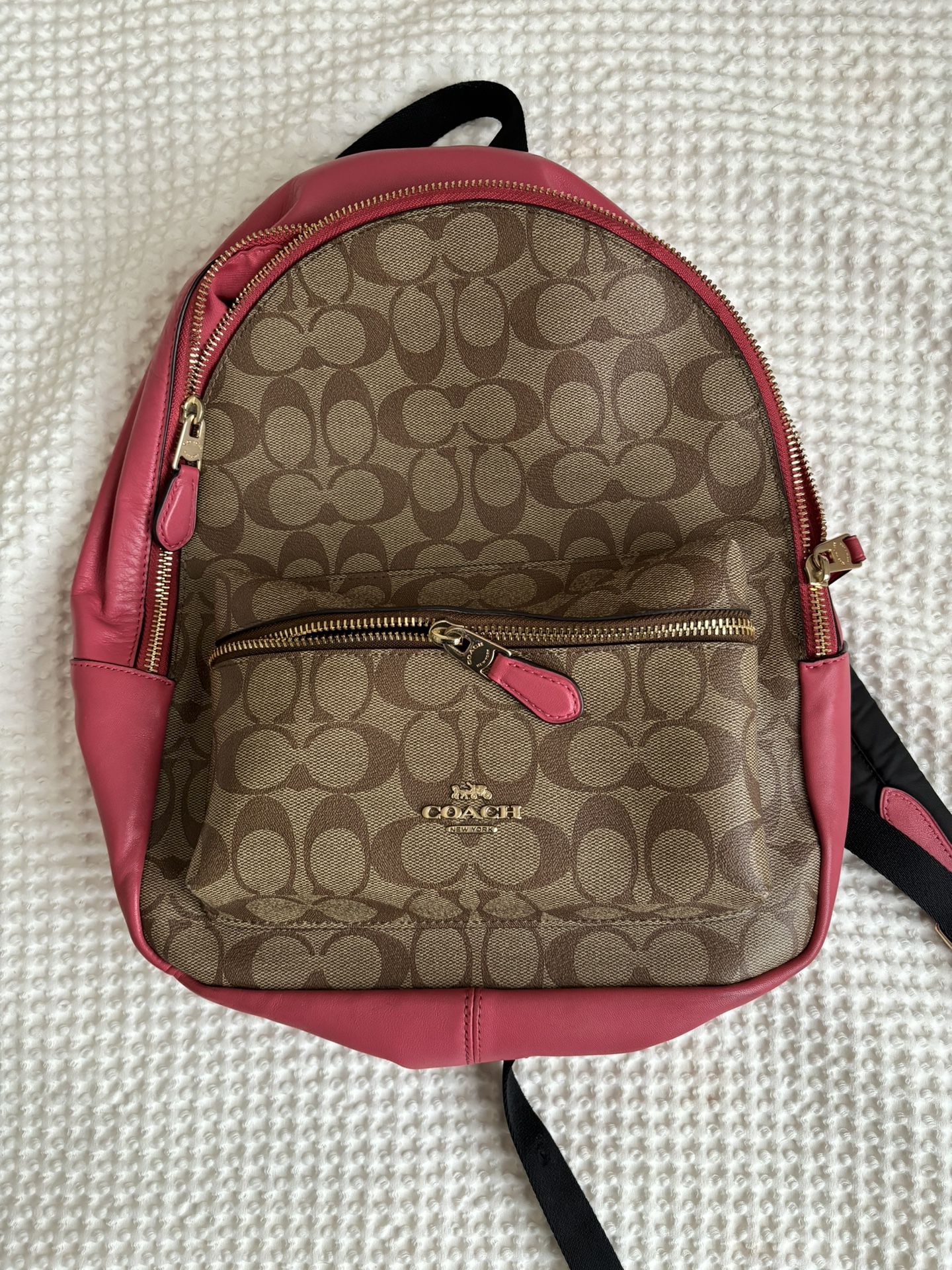 Authentic Pink Coach Backpack - Signature Canvas Print 