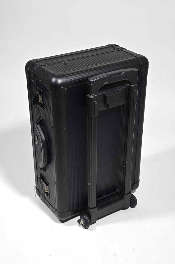 Mezzi Traveler Edition Roller Aluminum Black Laptop Case Carry-On Suitcase