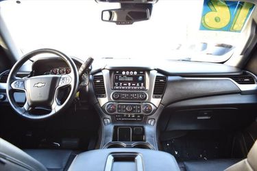 2016 Chevrolet Suburban Thumbnail