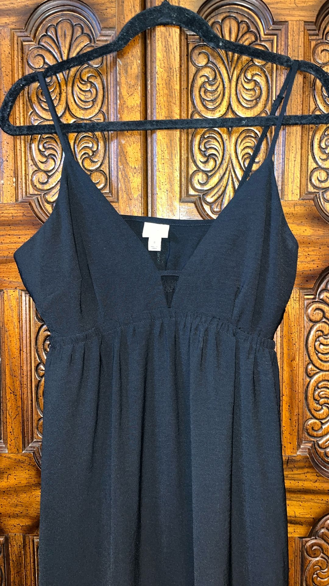 a •new day Ladies Small Black Long Float Dress
